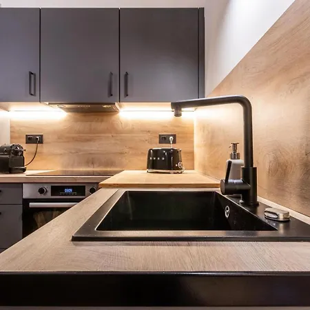 Petit Luxe Del Vall Apartment *